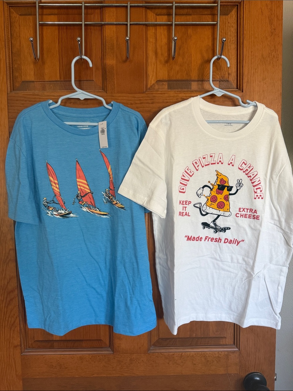 NWT Old Navy graphic tshirts. L 10/12